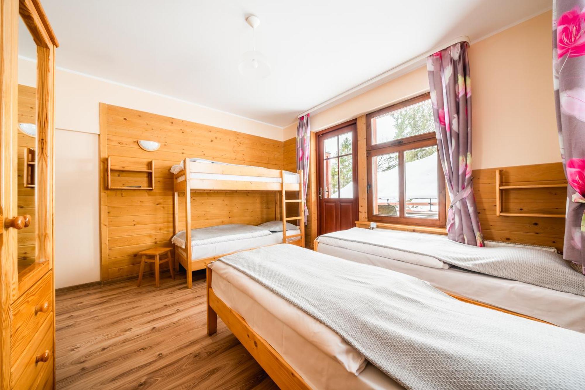 Schronisko Pttk Orlica Hotel Szczawnica Luaran gambar